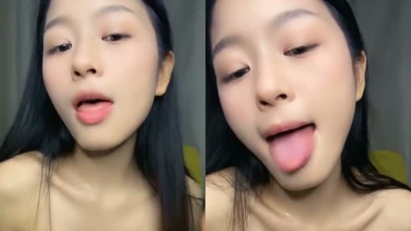 肥臀大奶骚货淫声荡语撩骚互动近拍掰穴扣逼假屌自慰